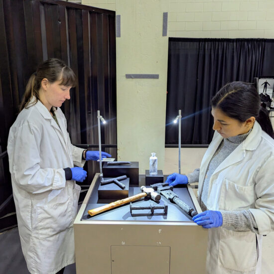 Researchers_table_1000h